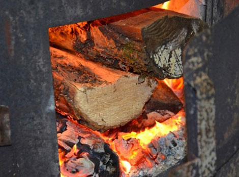 und Feuer...